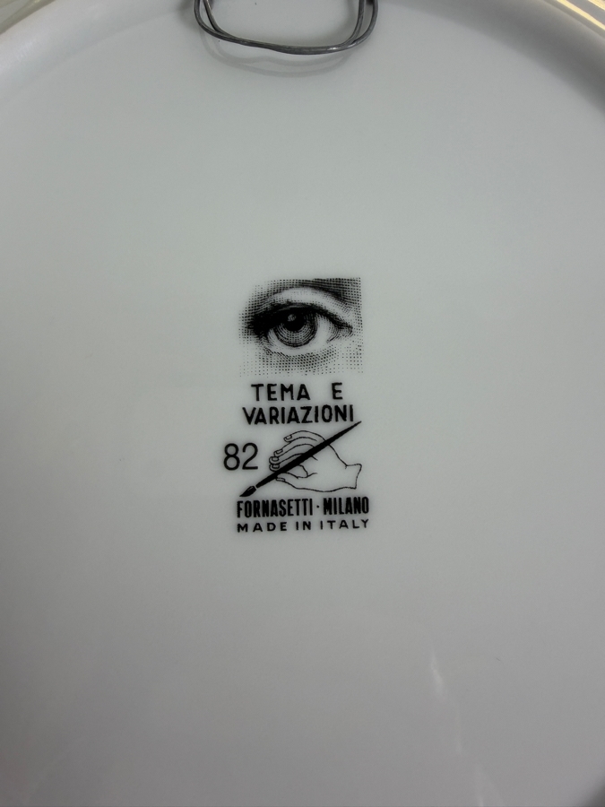 Authentic Fornasetti 'Tema e Variazioni' (Theme and Variations) Porcelain Wall Plate No. 82 – 'Tongue Out' 10.5'W Retails $185 [Photo 6]