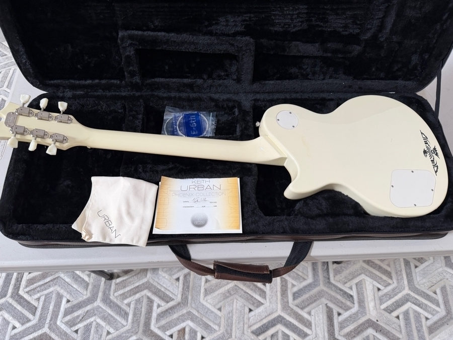 Authentic Keith Urban 'Phoenix Collection' Limited Edition Solid Body Electric Guitar Package in Vintage Natural Ivory [Photo 11]