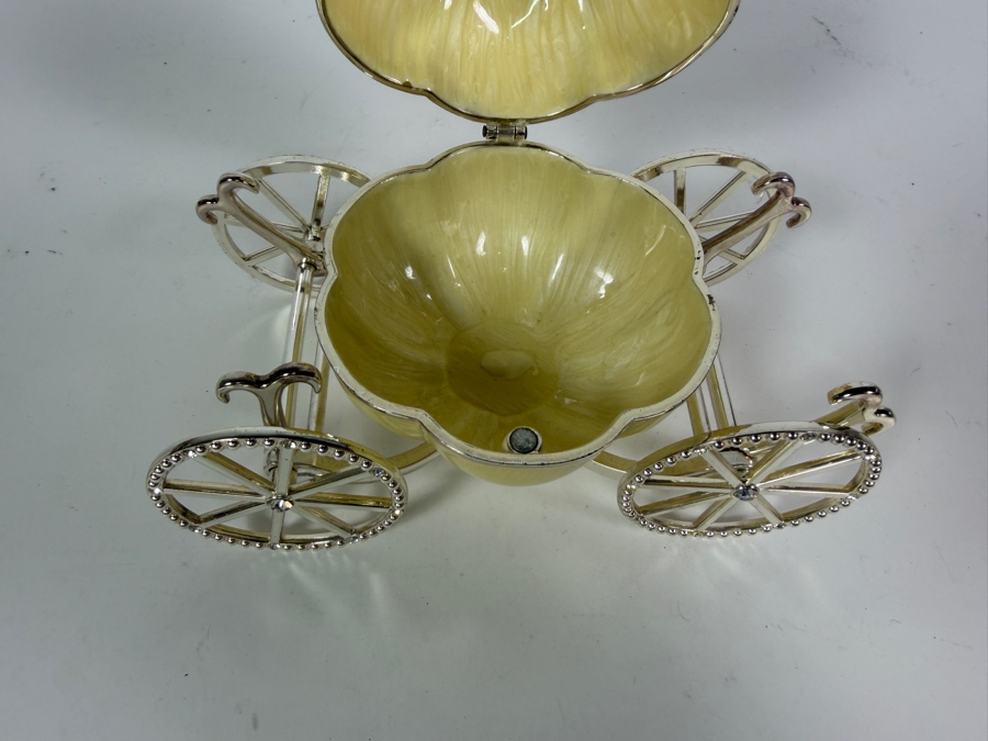 Authentic VI N VI Fine Enameled Cinderella Pumpkin Carriage Crystal Trinket Box Featuring Moving Rhinestone Wheels 6'W X 4.5'H [Photo 7]