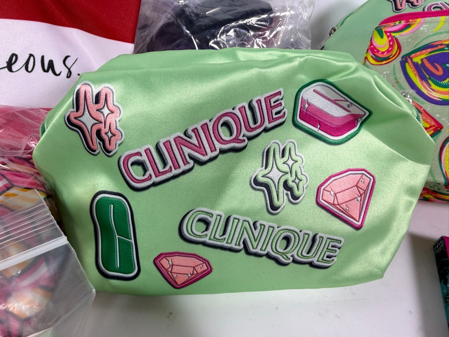 Curated 7-Piece Clinique and Ciaté London Cosmetic Pouch and Makeup Bundle [Photo 4]