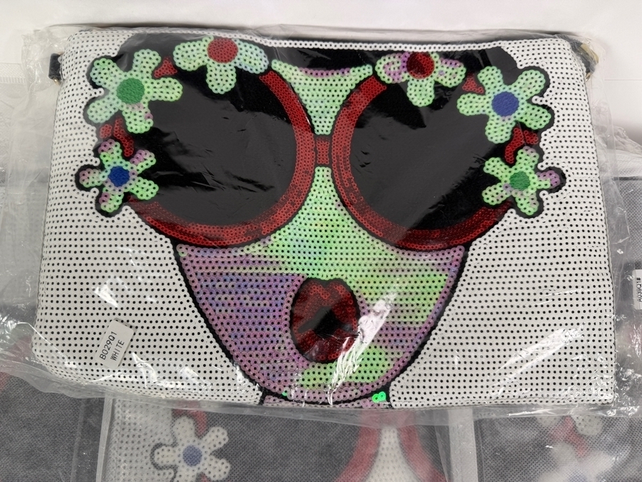 Lot of 4 Brand New Factory-Sealed Pop Art Glam 'Diva Face' Sequin Envelope Clutch Crossbody Handbags [Photo 2]