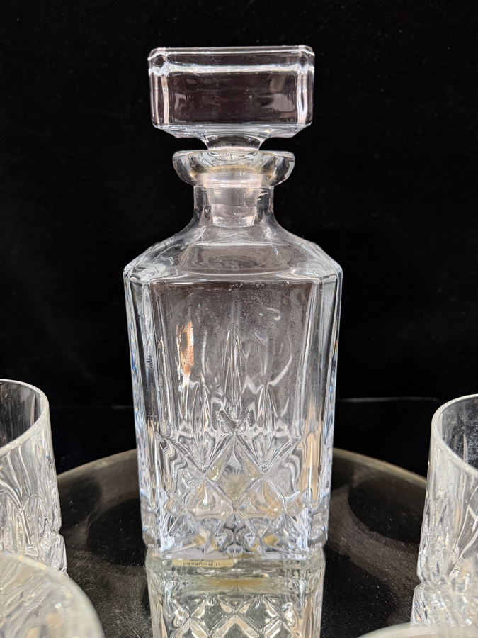 Royal Doulton 'Seasons Series' Crystal 5-Piece Square Spirit Decanter and Double Old-Fashioned Tumbler Set Made in Germany 3.5'H - 9'H [Photo 5]