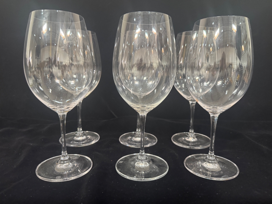 Set of (6) Riedel Vinum Series Premium Varietal-Specific Bordeaux, Cabernet Sauvignon, and Merlot Lead Crystal Red Wine Glasses 9'H