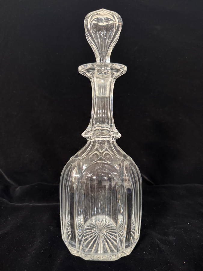 Vintage Crystal 6-Panel Cut-Glass Wine Carafe and Multi-Sided Stemmed Teardrop Stopper 12'H