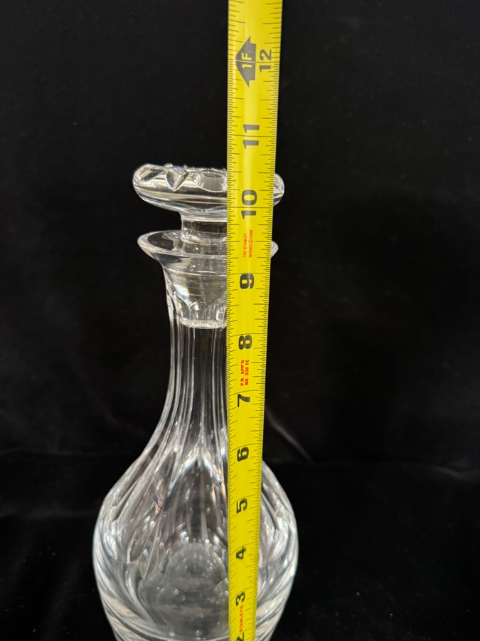 Crystal Wine and Spirits Decanter with Disc-Shaped Stopper 10.5'H [Photo 3]