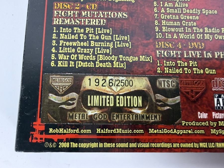 Fight Into The Pit Limited Edition Deluxe Box Set And War Of Words The Film DVD Featuring Rob Halford With Signed Inlay Leaflet [Photo 7]