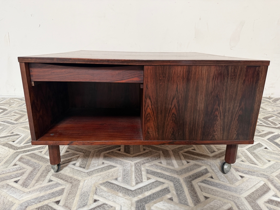 Peter Lovig Nielsen For Dansk Designs Mid Century Brazilian Rosewood Cubus Coffee Table 32'W X 32'D X 18'H [Photo 7]