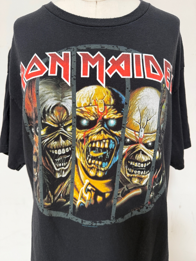 Officially Licensed Iron Maiden 'Eddie Evolution' T-shirt XL [Photo 2]