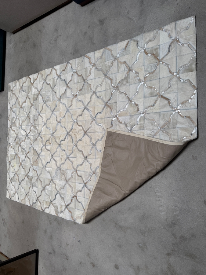 Authentic Cowhide Luxury Patchwork Area Rug Geometric Trellis Metallic Silver And Off White 61'W X 93'L [Photo 6]