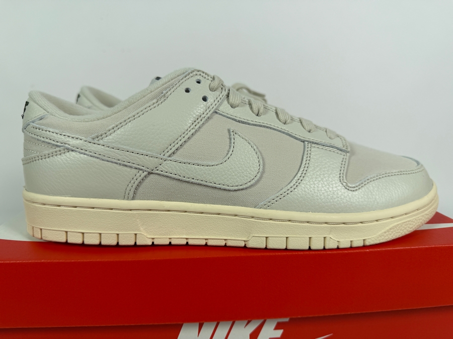 Nike Dunk Low Premium Light Orewood Brown Canvas Leather Sneakers With Original Box Size 11 Mens [Photo 5]