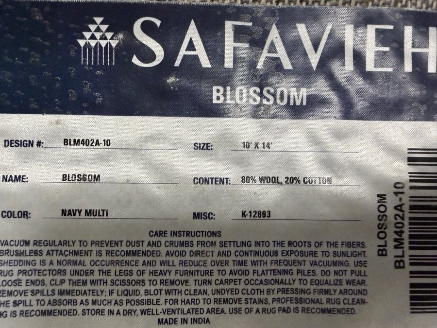 Safavieh Blossom Collection BLM402A Navy Multi Floral Handmade Premium Wool Area Rug 10' X 14' [Photo 6]