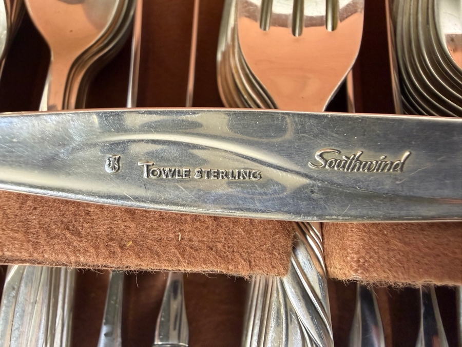 Towle Sterling Silver Southwind Flatware Service - Approximate Service for 12 - 1,940g of Sterling Silver Plus 1,056g Of Sterling Handled Knives - $3,589 Melt Value Not Including Knives [Photo 2]