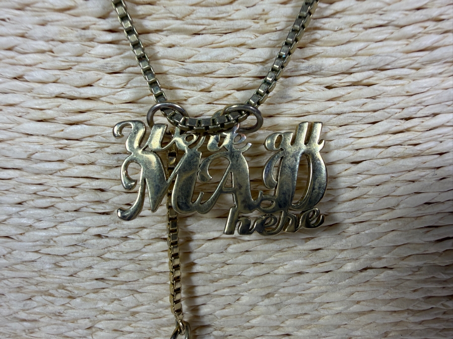 Disney Couture .925 Sterling Silver 'We're All Mad Here' 22' Alice in Wonderland Mad Hatter Cheshire Cat Gold-Tone Y-Shaped Drop Necklace 13.4g [Photo 3]