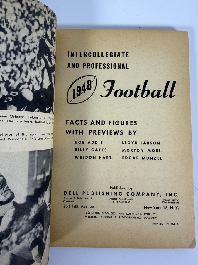 Vintage 1948 Dell Intercollegiate And Professional Football Magazine Featuring Doak Walker [Photo 3]