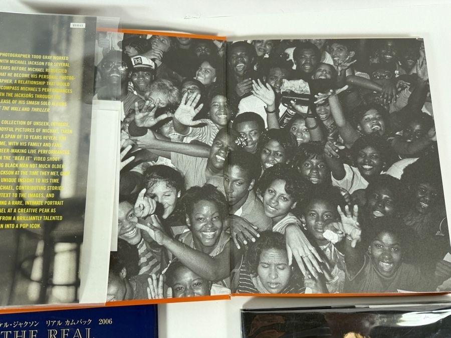 Vintage Michael Jackson Biography And Commemorative Photo Hardcover Book Collection Lot Of Four [Photo 6]