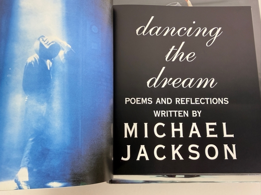 Vintage Michael Jackson Commemorative Hardcover Biography And Photo Book Collection Lot Of Four [Photo 12]