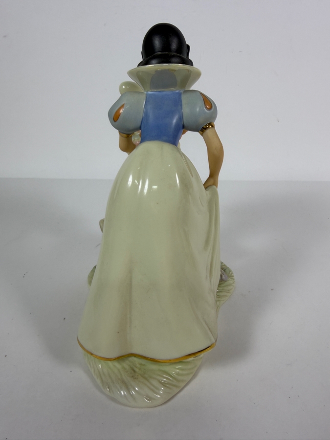 Vintage Lenox Disney Showcase Collection Dopey's Sweet Reward Snow White Porcelain Figurine 8'H [Photo 5]