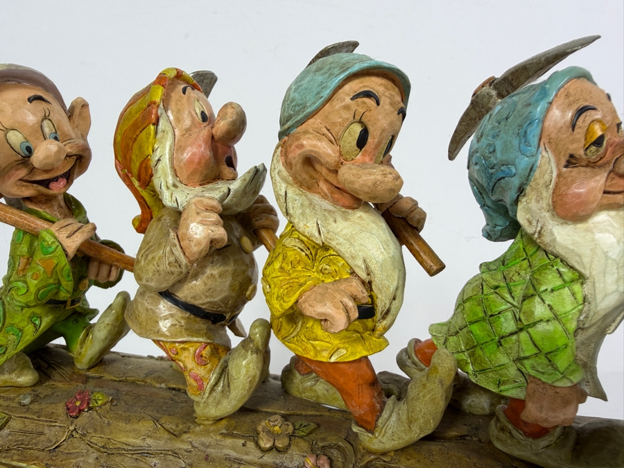 Vintage 2005 Jim Shore Disney Traditions Homeward Bound Seven Dwarfs On Log Figurine 14'W X 8.5'H [Photo 6]