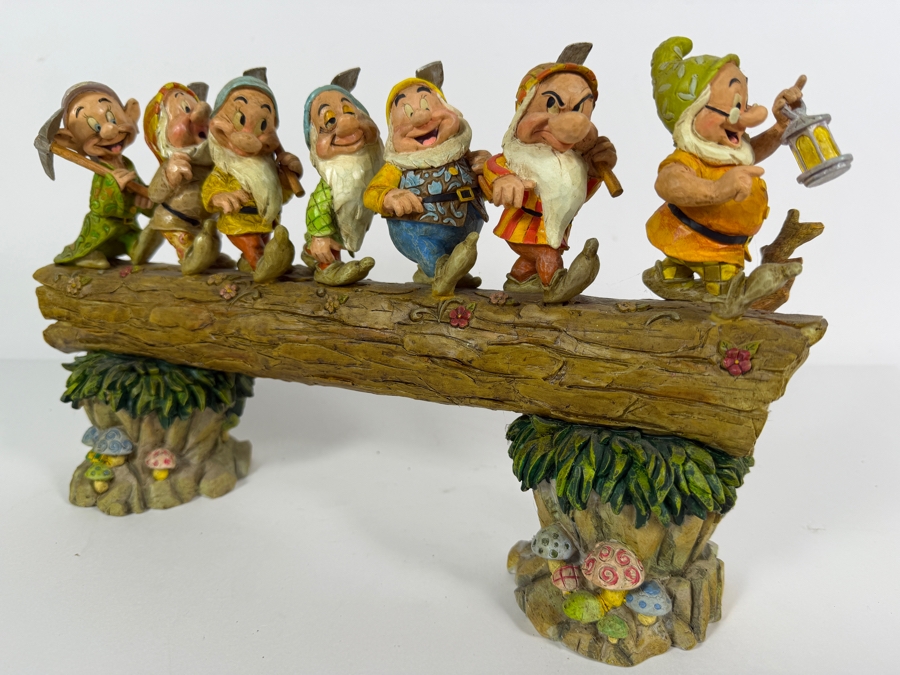 Vintage 2005 Jim Shore Disney Traditions Homeward Bound Seven Dwarfs On Log Figurine 14'W X 8.5'H [Photo 2]