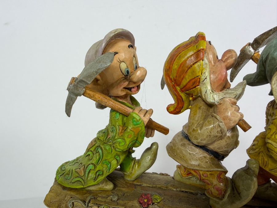 Vintage 2005 Jim Shore Disney Traditions Homeward Bound Seven Dwarfs On Log Figurine 14'W X 8.5'H [Photo 7]