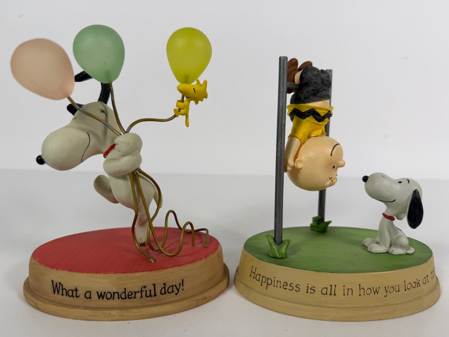 2010 Hallmark Peanuts Gallery 'What a Wonderful Day!' Figurine and 2013 Hallmark Peanuts Figurine 'Happiness is All in How You Look at Things' 6H [Photo 2]