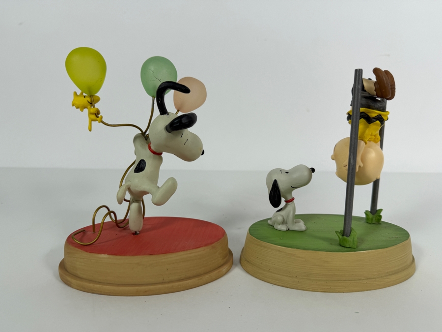 2010 Hallmark Peanuts Gallery 'What a Wonderful Day!' Figurine and 2013 Hallmark Peanuts Figurine 'Happiness is All in How You Look at Things' 6H [Photo 5]