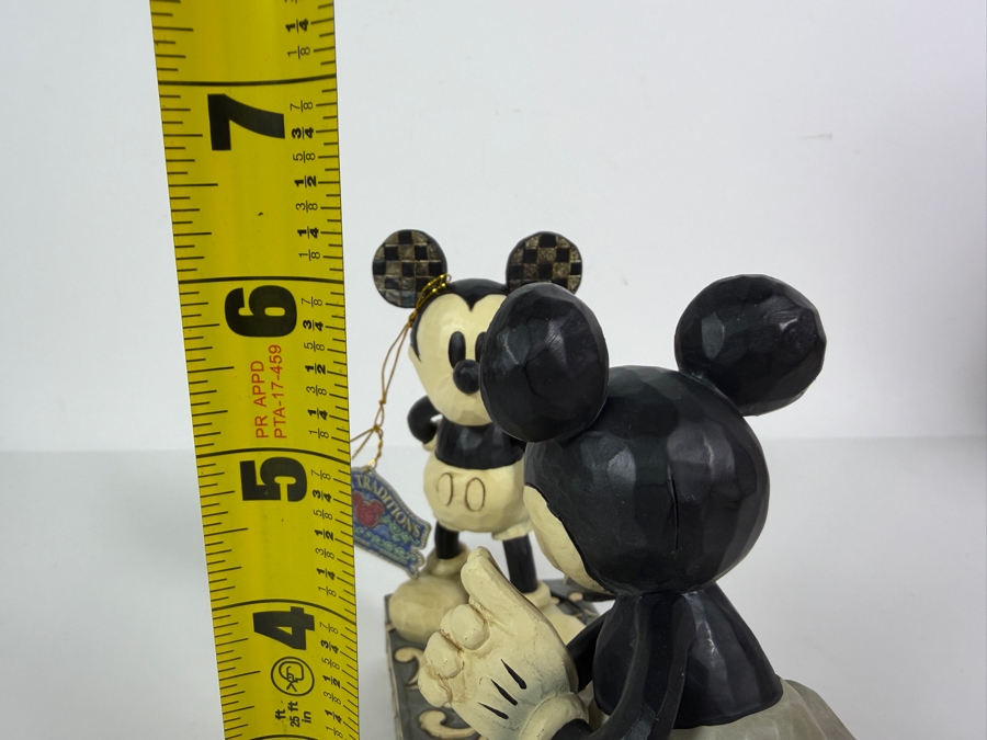 'Real Sweetheart' Mickey and Minnie Mouse Figurine from the Disney Traditions Collection by Jim Shore with Original Box 6.5W X 3D X 6H [Photo 8]