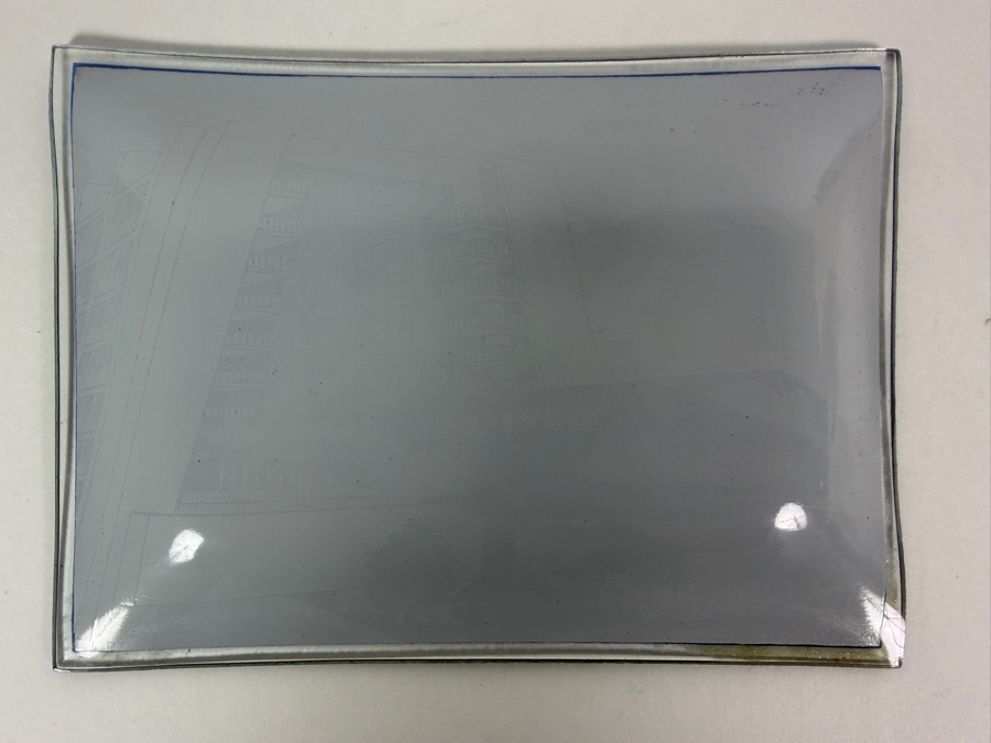 Vintage 1970s Walt Disney World Green Monorail Souvenir Glass Tray 7 X 5 [Photo 2]