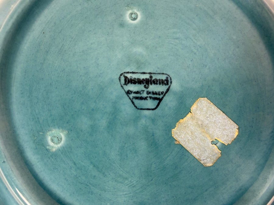 Pair of Vintage Mid-Century Disneyland Ashtrays 6.5'W and 5'W [Photo 6]