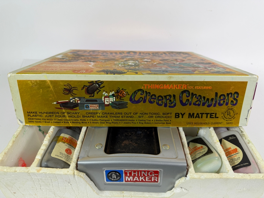Vintage 1964 Mattel Thingmaker Toy Featuring Creepy Crawlers - Bottom Of Styrofoam Packaging Has Some Damage [Photo 11]