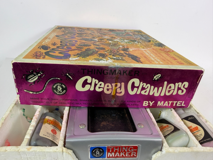 Vintage 1964 Mattel Thingmaker Toy Featuring Creepy Crawlers - Bottom Of Styrofoam Packaging Has Some Damage [Photo 12]