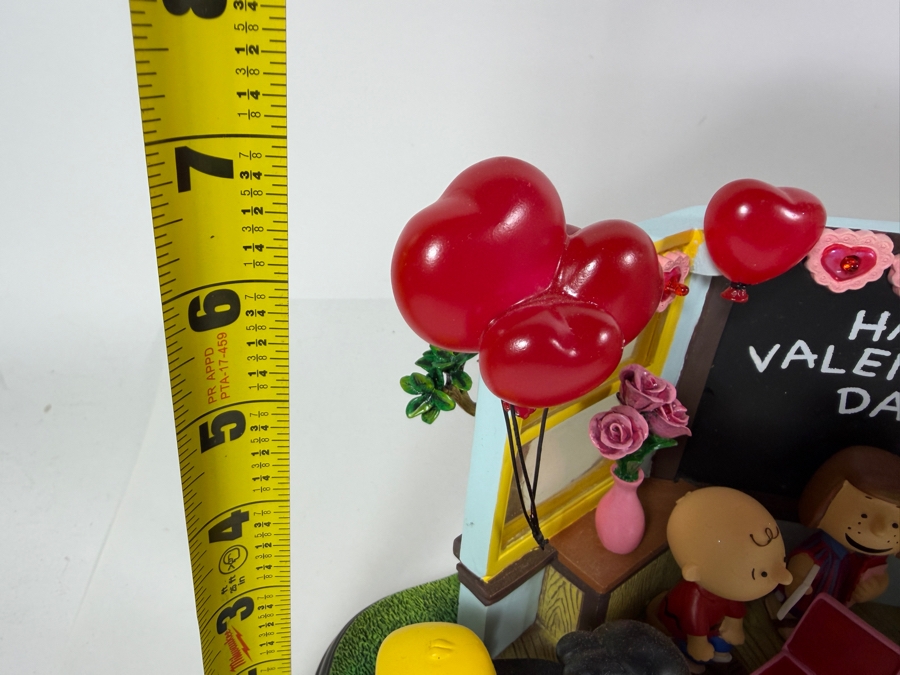 Danbury Mint 'Be My Valentine!' Lighted Sculpture Depicts the Peanuts Gang in a Classroom Setting with Original Box 10W X 7H [Photo 10]