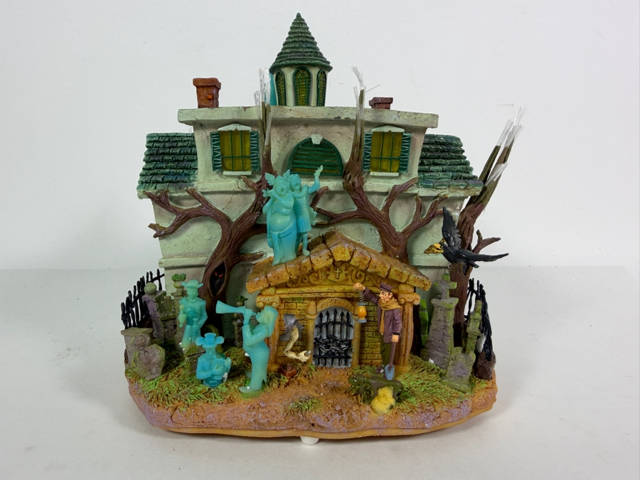 Vintage 2002 Disney Store Exclusive The Haunted Mansion Light-Up Fiber Optic Resin House Miniature 9'W X 7'D X8.5'H [Photo 8]