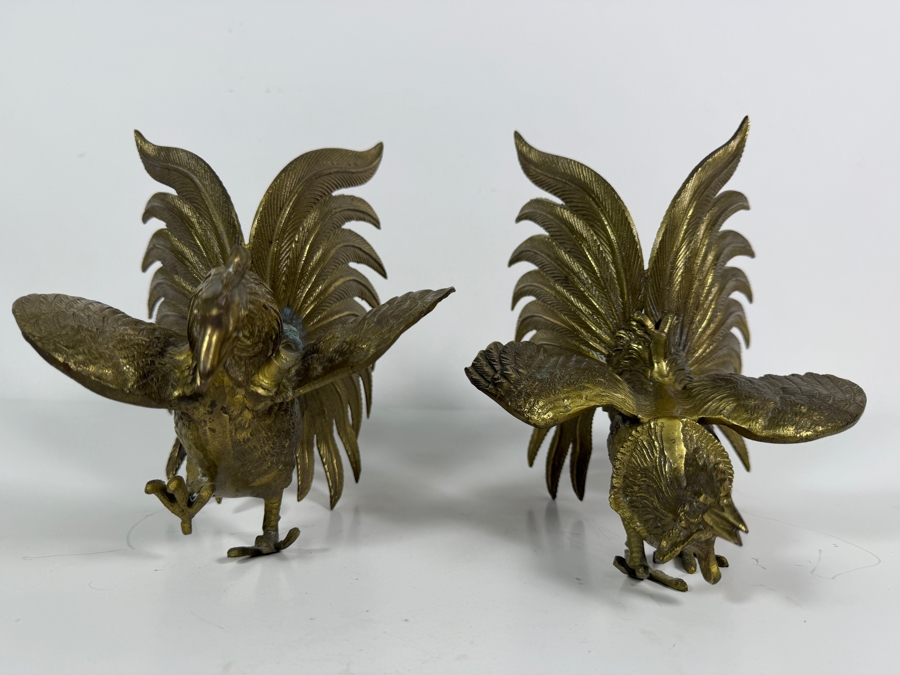 Vintage Japanese Pair Of Brass Fighting Rooster Sculptures Each Measures 9'W X 7'D X 8'H [Photo 5]
