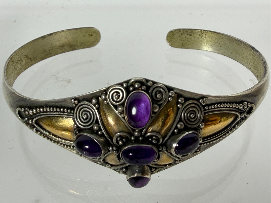 Vintage Sterling Silver Ornate Handcrafted Cuff Bracelet with Five Oval Purple Cabochon Amethysts Embellished with Wire Filigree 2.5'W 15.2g [Photo 5]