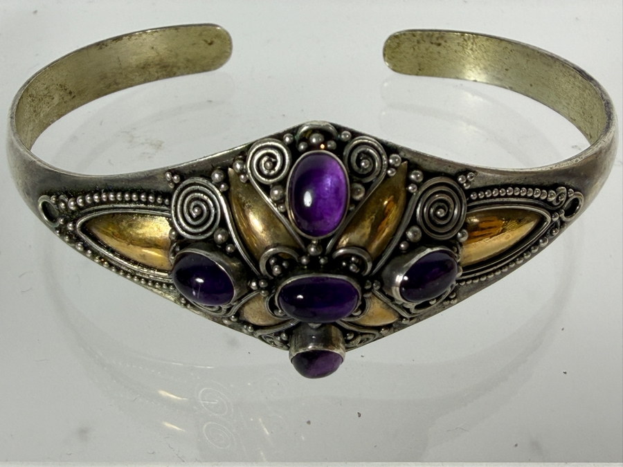 Vintage Sterling Silver Ornate Handcrafted Cuff Bracelet with Five Oval Purple Cabochon Amethysts Embellished with Wire Filigree 2.5'W 15.2g [Photo 4]