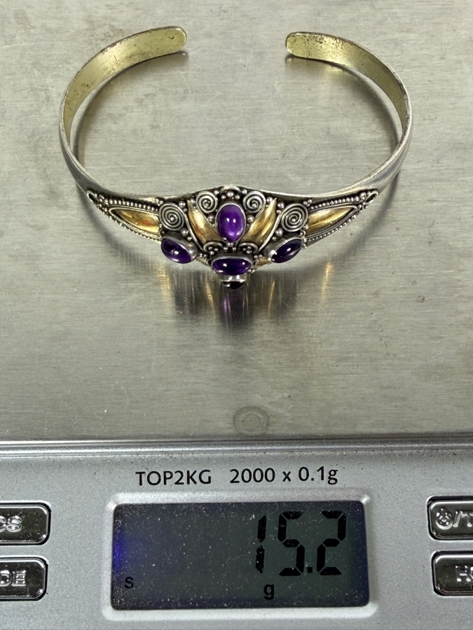 Vintage Sterling Silver Ornate Handcrafted Cuff Bracelet with Five Oval Purple Cabochon Amethysts Embellished with Wire Filigree 2.5'W 15.2g [Photo 8]