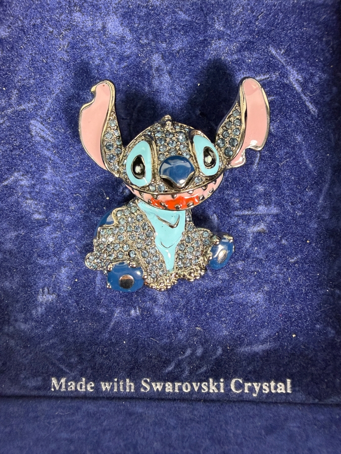 Disney's Swarovski Limited Edition Brooch - Stitch Limited to 1,500 With COA and Original Box [Photo 2]