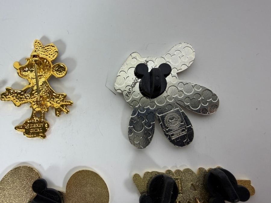 (6) Disney Mickey & Minnie Mouse Trading Pins [Photo 9]