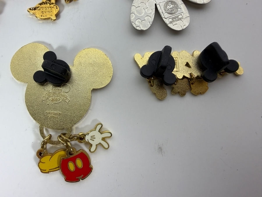 (6) Disney Mickey & Minnie Mouse Trading Pins [Photo 8]