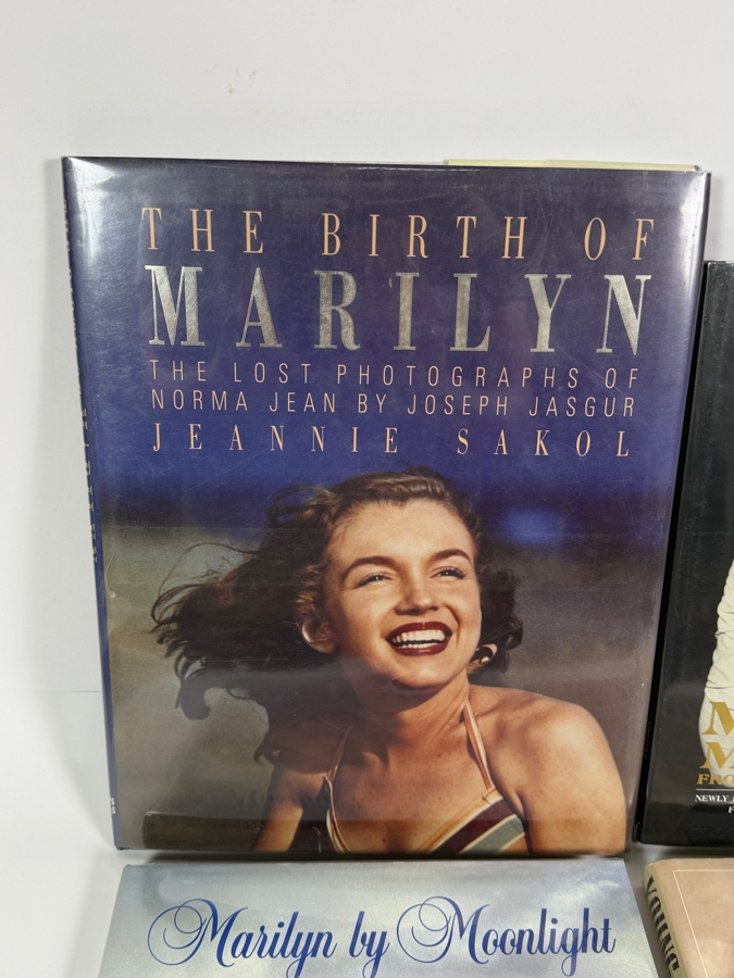 Just Added - Marilyn Monroe Hardcover Biography Picture Art Book Lot Of 4 The Birth Of Marilyn, Young Marilyn Becoming The Legend, From Beginning To End And Marilyn By Moonlight [Photo 4]
