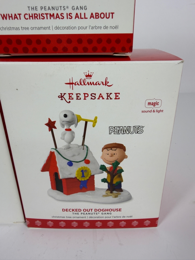 Just Added - New Hallmark Keepsake Peanuts Christmas Ornament Lot Of 4 2017 Decked Out Doghouse Magic Sound 2017 Spotlight On Snoopy 20th Anniversary Porcelain 2007 Linus What Christmas Is All About 2018 Snoopy Skates [Photo 2]