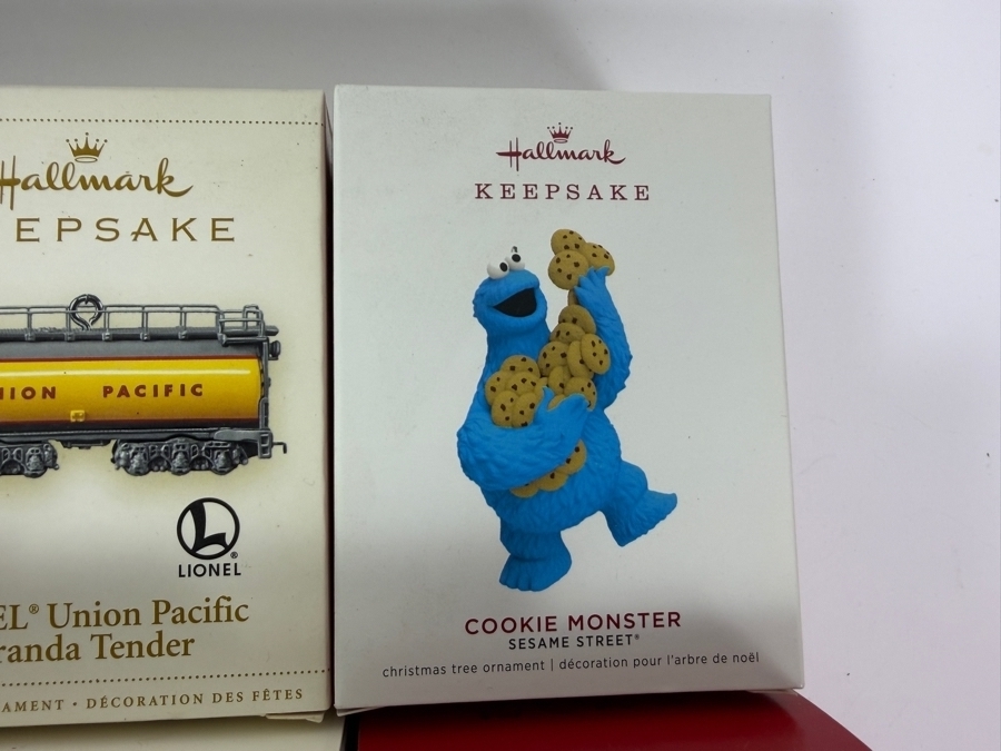 Just Added - New Hallmark Keepsake Christmas Ornament Lot Of 6, Lionel Union Pacific Veranda Tender, Cookie Monster Sesame Street, Bugs Bunny Looney Tunes This Is It Magic Sound, Winnie The Pooh Pound Pondering New In Box [Photo 3]