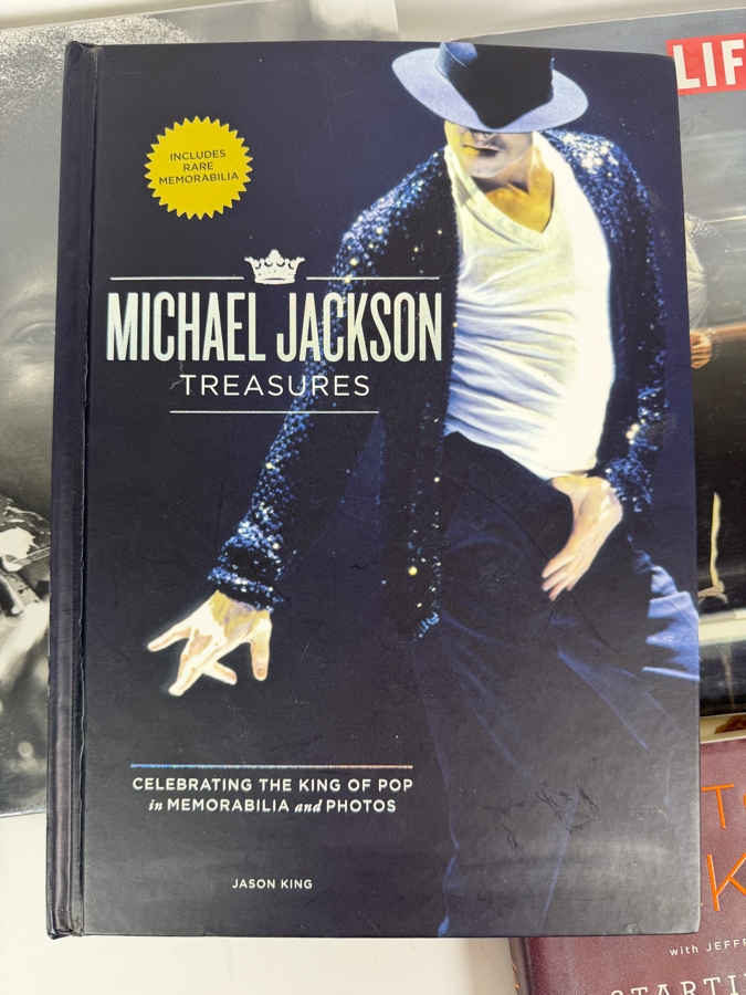 Just Added - Michael Jackson La Toya Jackson Book Lot Of 4, Michael Jackson A Life In Pictures, Life Magazine Michael 1958-2009, Michael Jackson Treasures Memorabilia Photos, Starting Over Biography Hardcover [Photo 11]