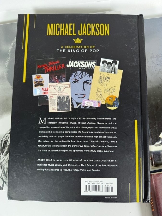 Just Added - Michael Jackson La Toya Jackson Book Lot Of 4, Michael Jackson A Life In Pictures, Life Magazine Michael 1958-2009, Michael Jackson Treasures Memorabilia Photos, Starting Over Biography Hardcover [Photo 14]