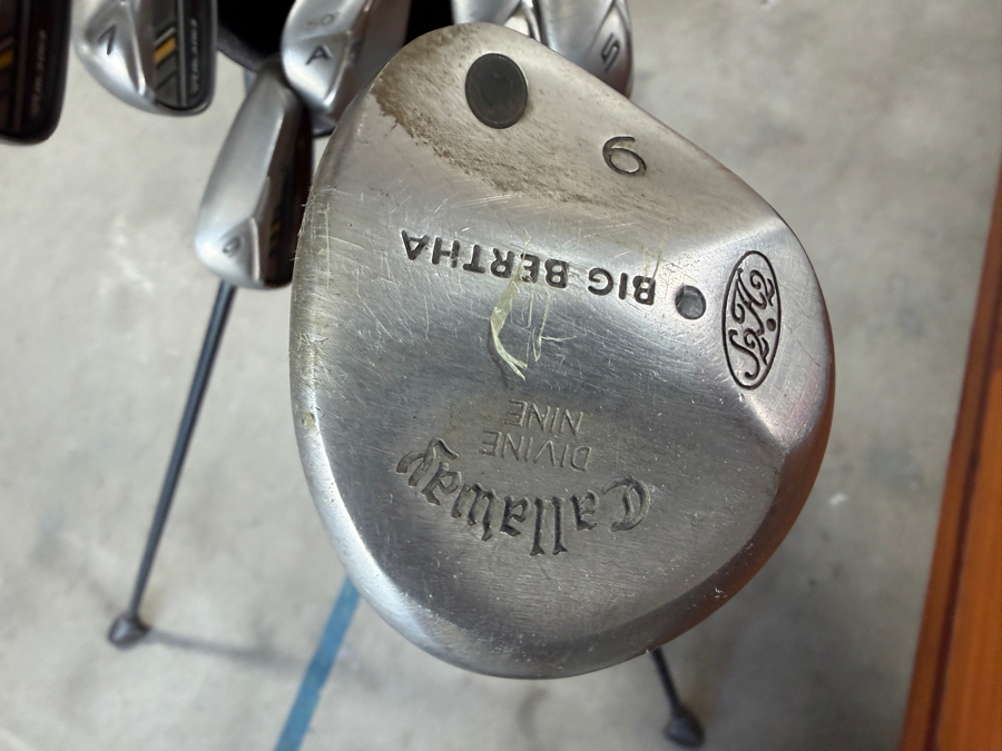 Just Added - Set of TaylorMade and Callaway Golf Clubs with Golf Bag [Photo 3]
