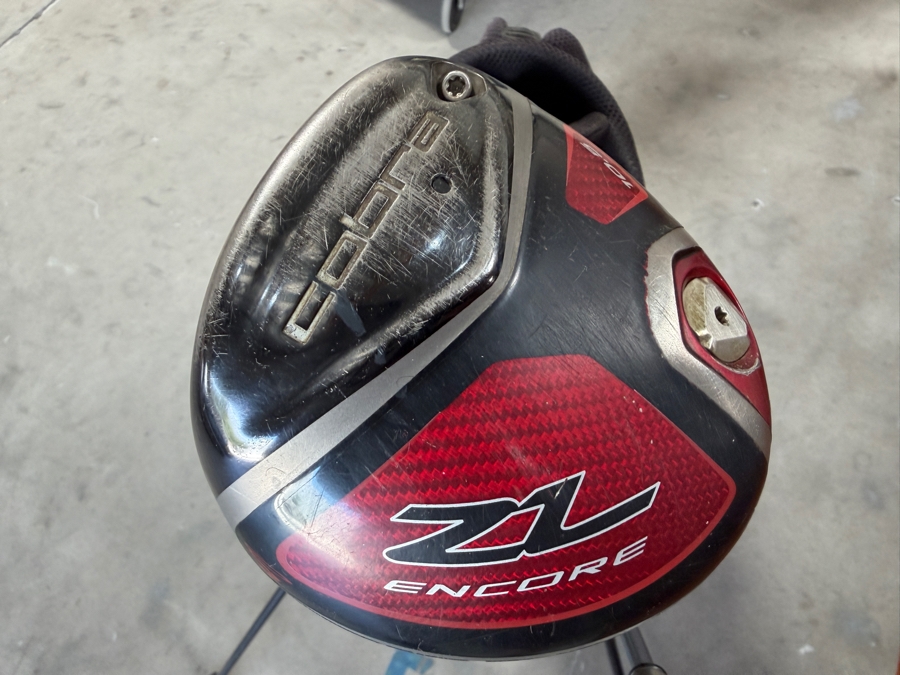 Just Added - Set of TaylorMade and Callaway Golf Clubs with Golf Bag [Photo 2]