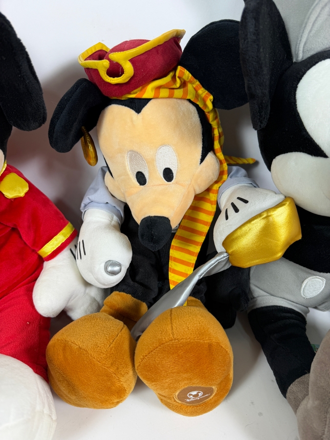 Just Added - Disney Store Mickey Mouse Memories Plush Collection Lot Of 4, January Marching Band, June Pirates Of The Caribbean, March Steamboat Willie, April Brave Little Tailor Limited Edition 22'H [Photo 4]