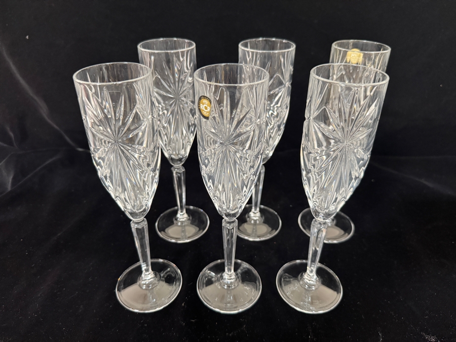 Just Added - RCR Cristalleria Italiana Oasis Lead Free Crystal Champagne Flute Glasses Set Of 6, Brilliant Multi Faceted Starburst Cut Clear Stemware Toasting Goblets Made In Italy 8 7/8'H [Photo 3]