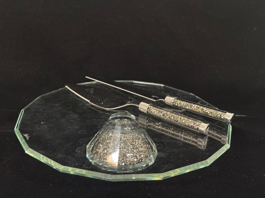 Just Added - Oleg Cassini Crystal Diamond Flatware Cake Knife And Server 3 Piece Set, Octagonal Beveled Glass Pedestal Stand Stainless Steel Rhinestone Filled Handles with Original Boxes [Photo 3]